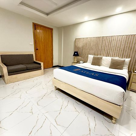 Atlas Hotel Ісламабад Екстер'єр фото